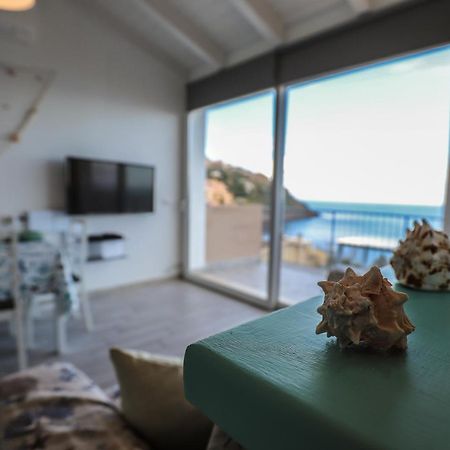 Апартаменты Barbara'S House - Sardinia Кастельсардо Экстерьер фото