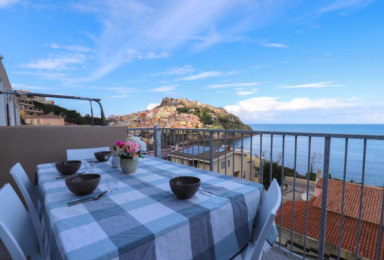 Апартаменты Barbara'S House - Sardinia Кастельсардо Экстерьер фото